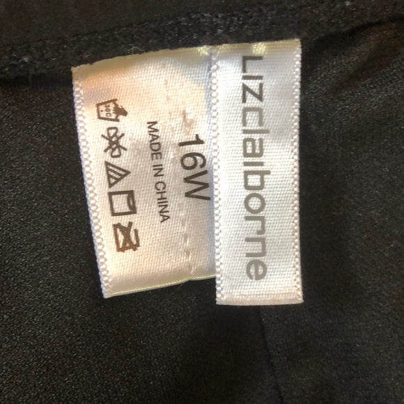 LIZ CLAIBORNE Size 16W Swim Skirt with Brief BLACK Modest Bikini
$49 NEW - Picture 7 of 11